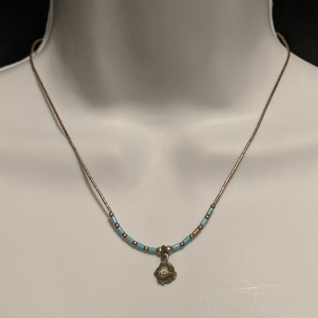 Vintage 90s Y2k Fish Necklace 10$